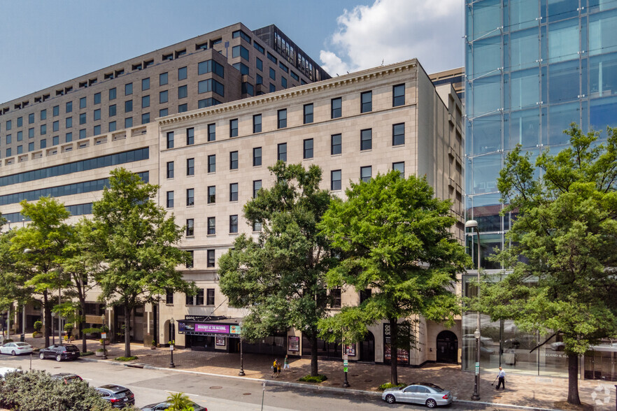 1325 Pennsylvania Ave NW, Washington, DC for lease - Building Photo - Image 1 of 6