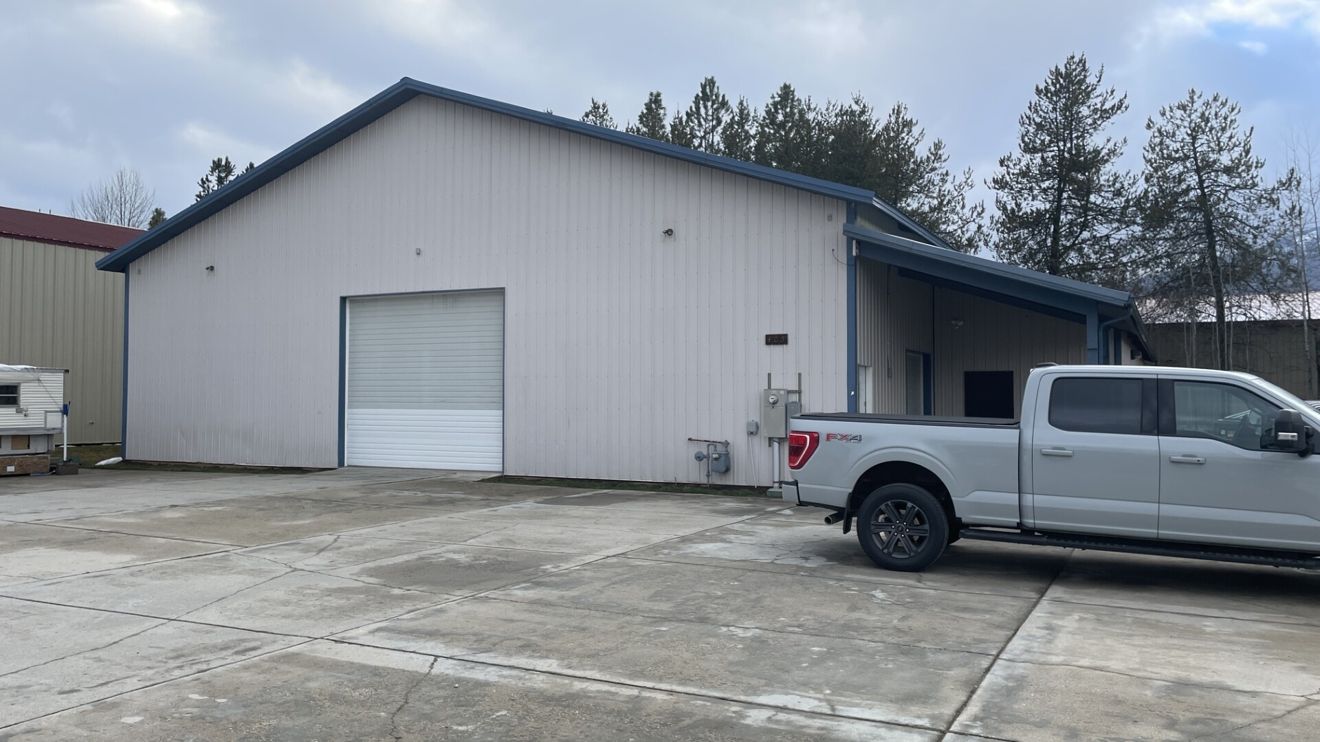 405 Vermeer Dr, Ponderay, ID for sale Building Photo- Image 1 of 1