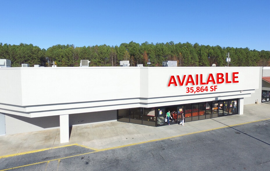 216-230 Bullsboro Dr, Newnan, GA for lease - Building Photo - Image 3 of 5