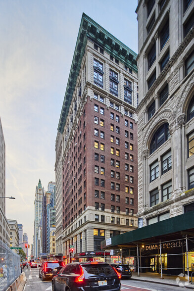 299 Broadway, New York, NY for lease - Building Photo - Image 2 of 5