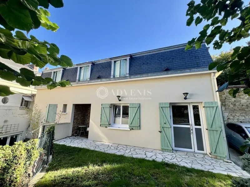Location Commerce 113 m² - Photo 1