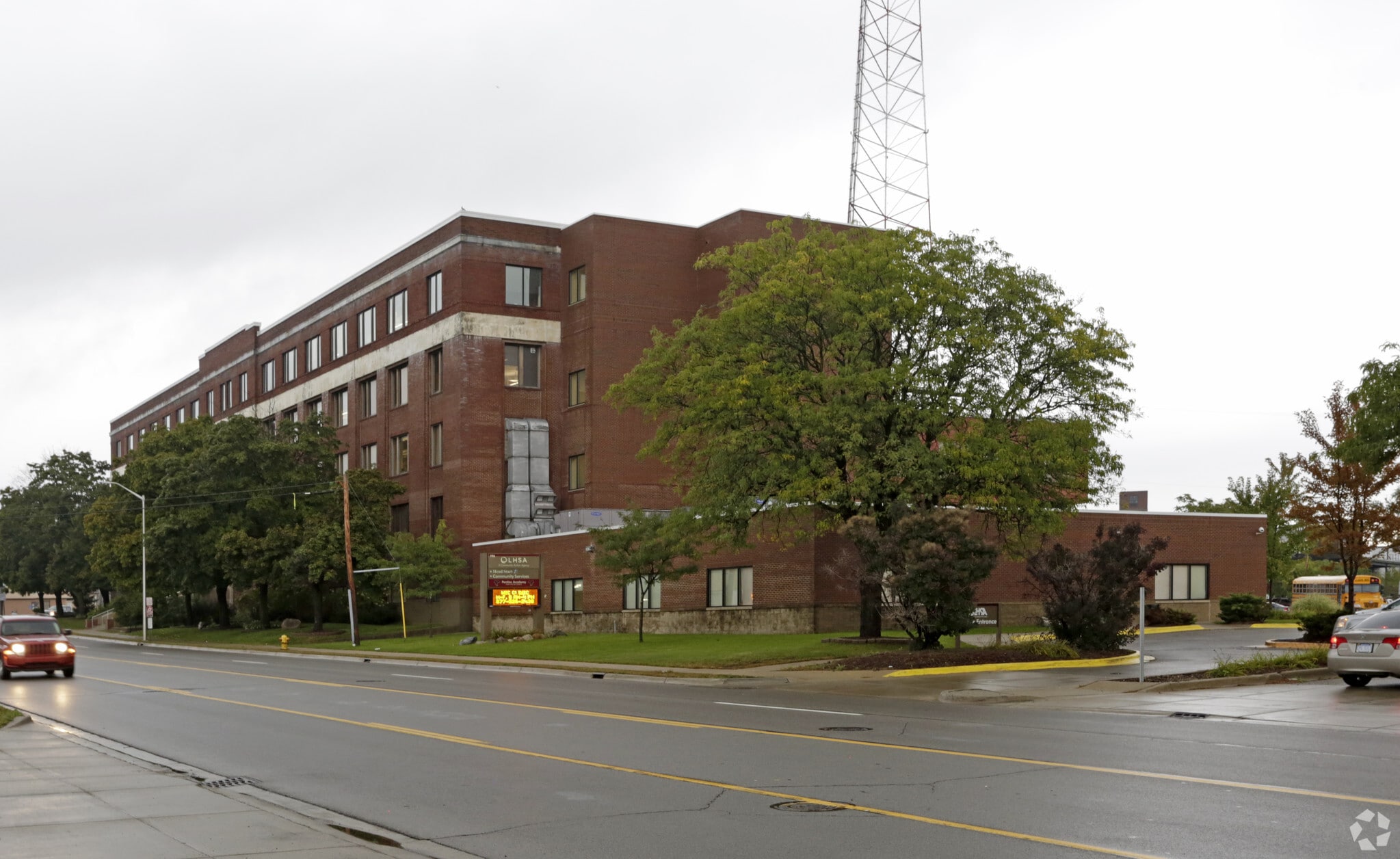 Cesar E Chavez Ave Portfolio - Pontiac, MI for Sale | LoopNet