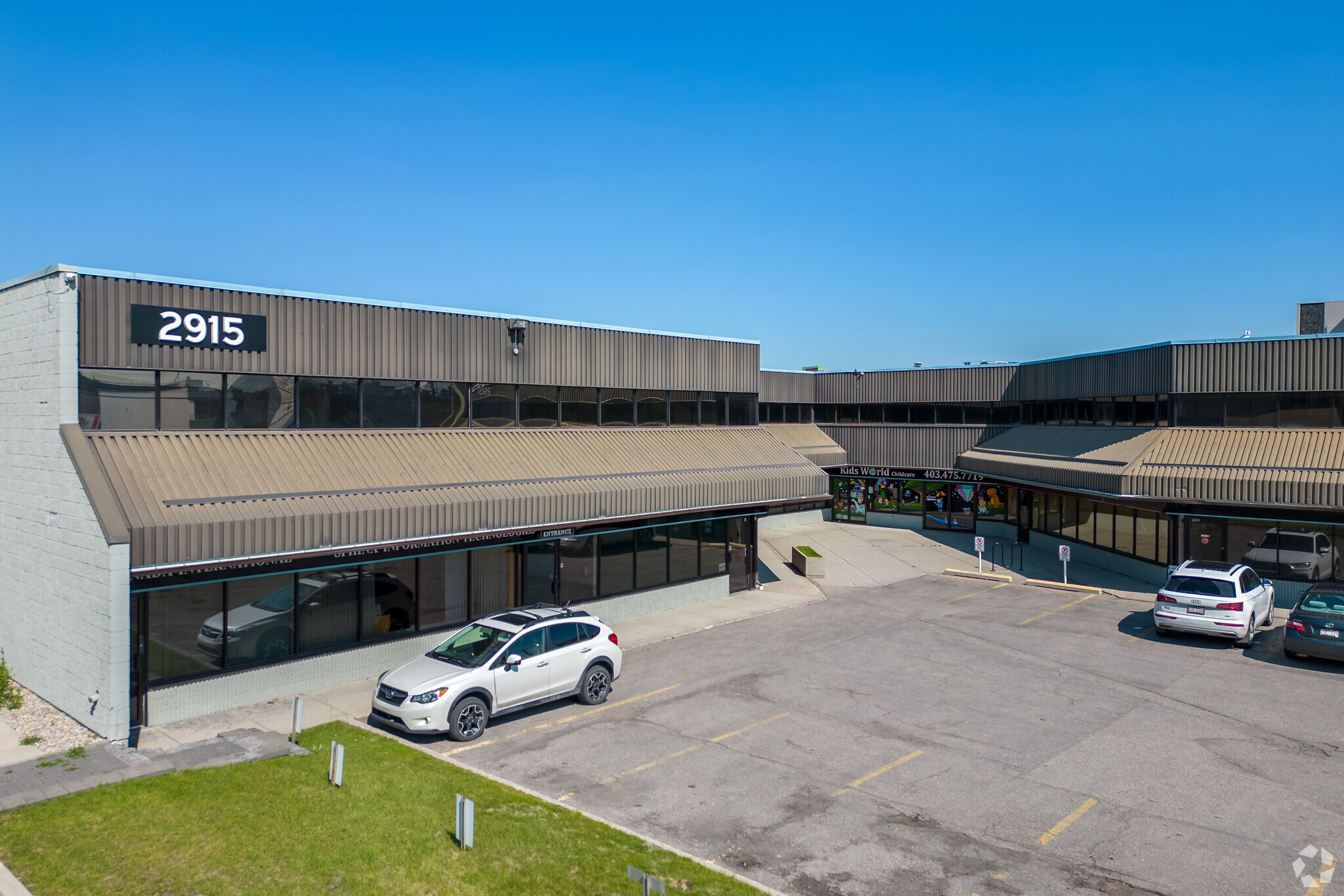 2915 19th St NE, Calgary, AB for lease Building Photo- Image 1 of 14