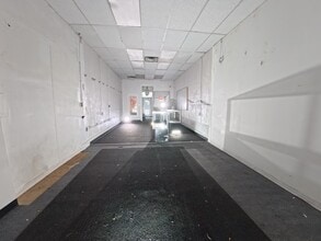 7755-7757 W Vernor Hwy, Detroit, MI for lease Interior Photo- Image 2 of 15