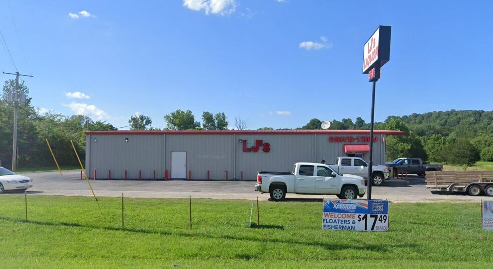 10339 Highway 62, Pyatt, AR for sale - Building Photo - Image 1 of 1