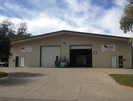 2411 Thomas Rd, Haltom City TX - Warehouse
