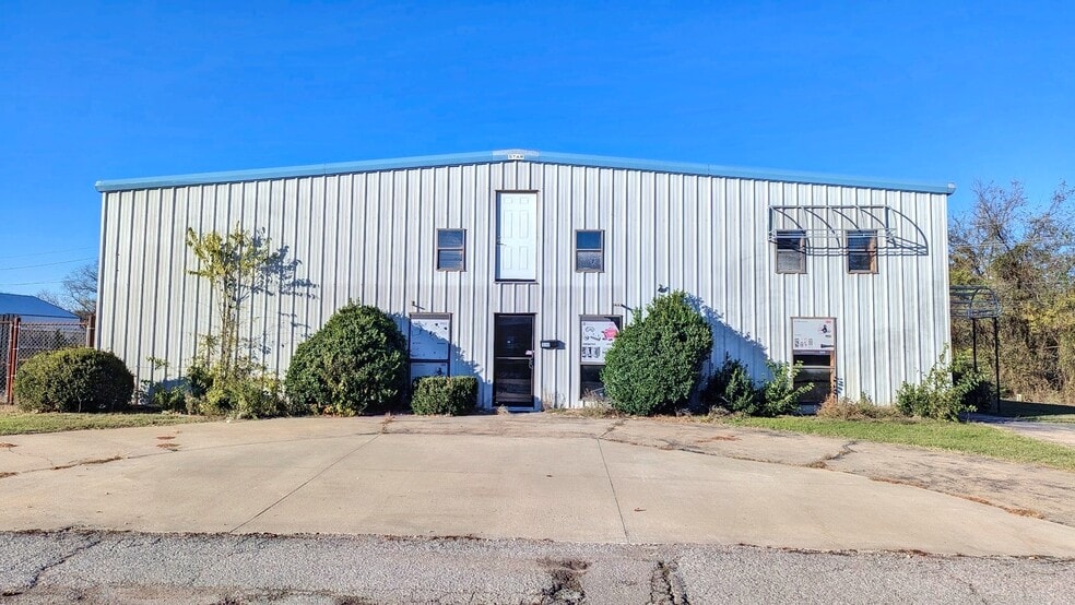1598 Park Hill Rd, Tahlequah, OK for sale - Building Photo - Image 2 of 21