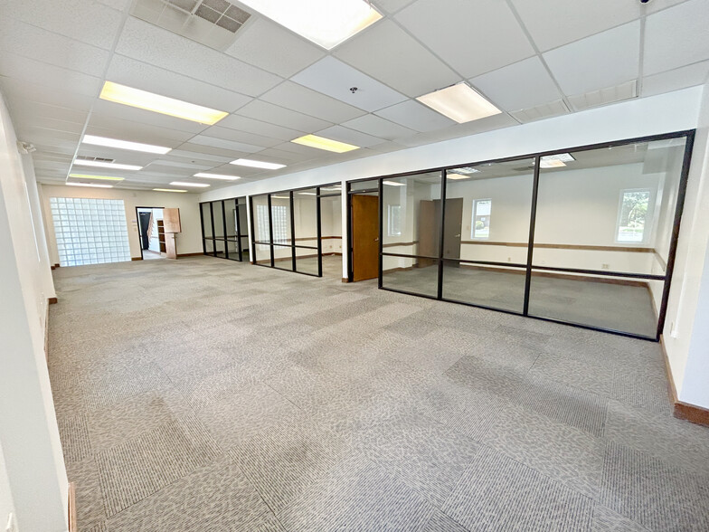 141 Venture Blvd, Spartanburg, SC for sale - Building Photo - Image 2 of 3