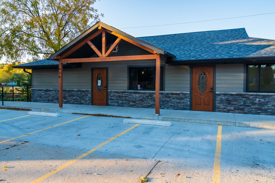 1804 W 5th St, Sedalia, MO for sale - Primary Photo - Image 1 of 1