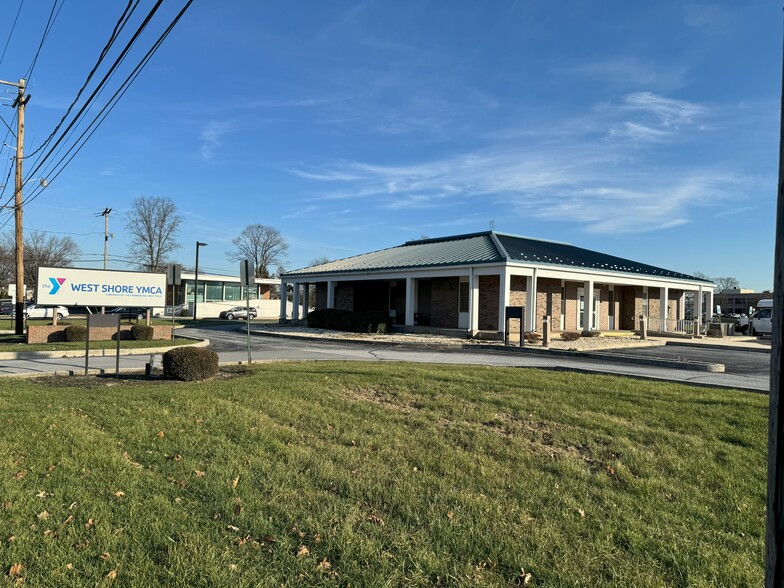 3805 Trindle Rd, Camp Hill, PA for lease - Building Photo - Image 1 of 10