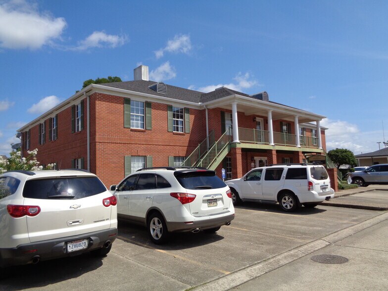 1107 Hudson Ln, Monroe, LA for sale - Primary Photo - Image 1 of 1