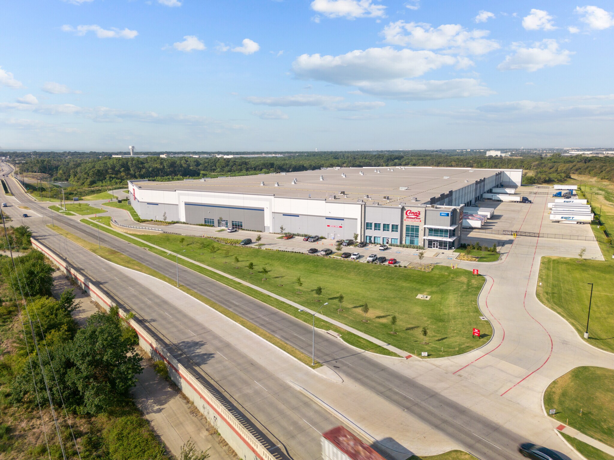 2003 MacArthur Blvd, Grand Prairie, TX for lease Building Photo- Image 1 of 8