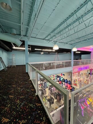 More details for 301 S Kings Hwy, Myrtle Beach, SC - Retail for Lease