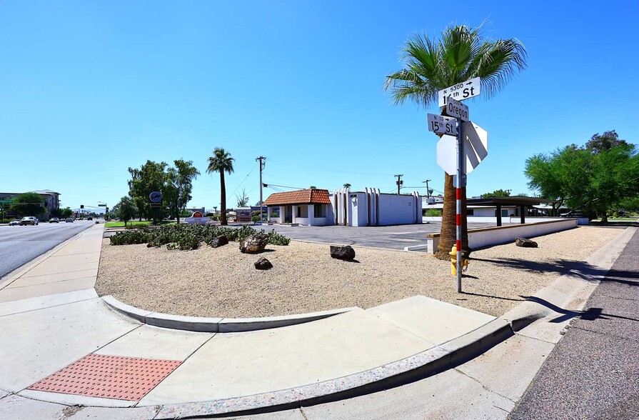5230 N 16th St, Phoenix, AZ for sale - Building Photo - Image 1 of 11