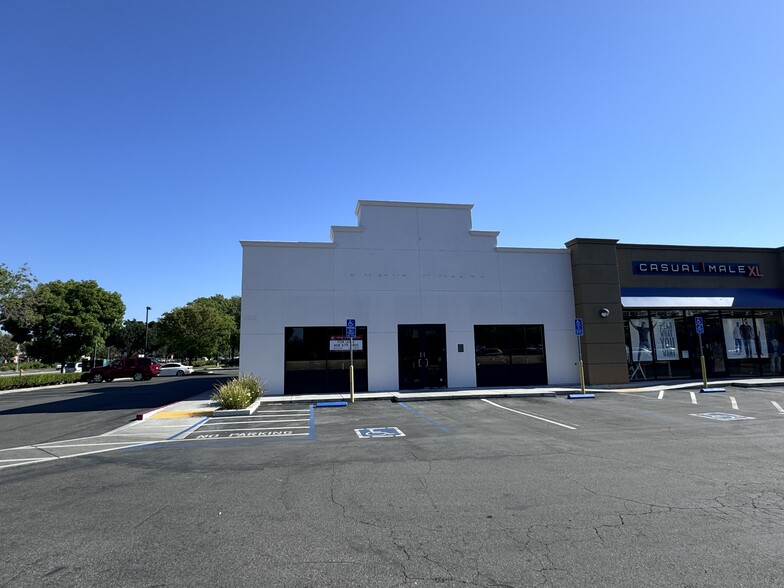 880-898 Blossom Hill Rd, San Jose, CA for lease - Building Photo - Image 2 of 7