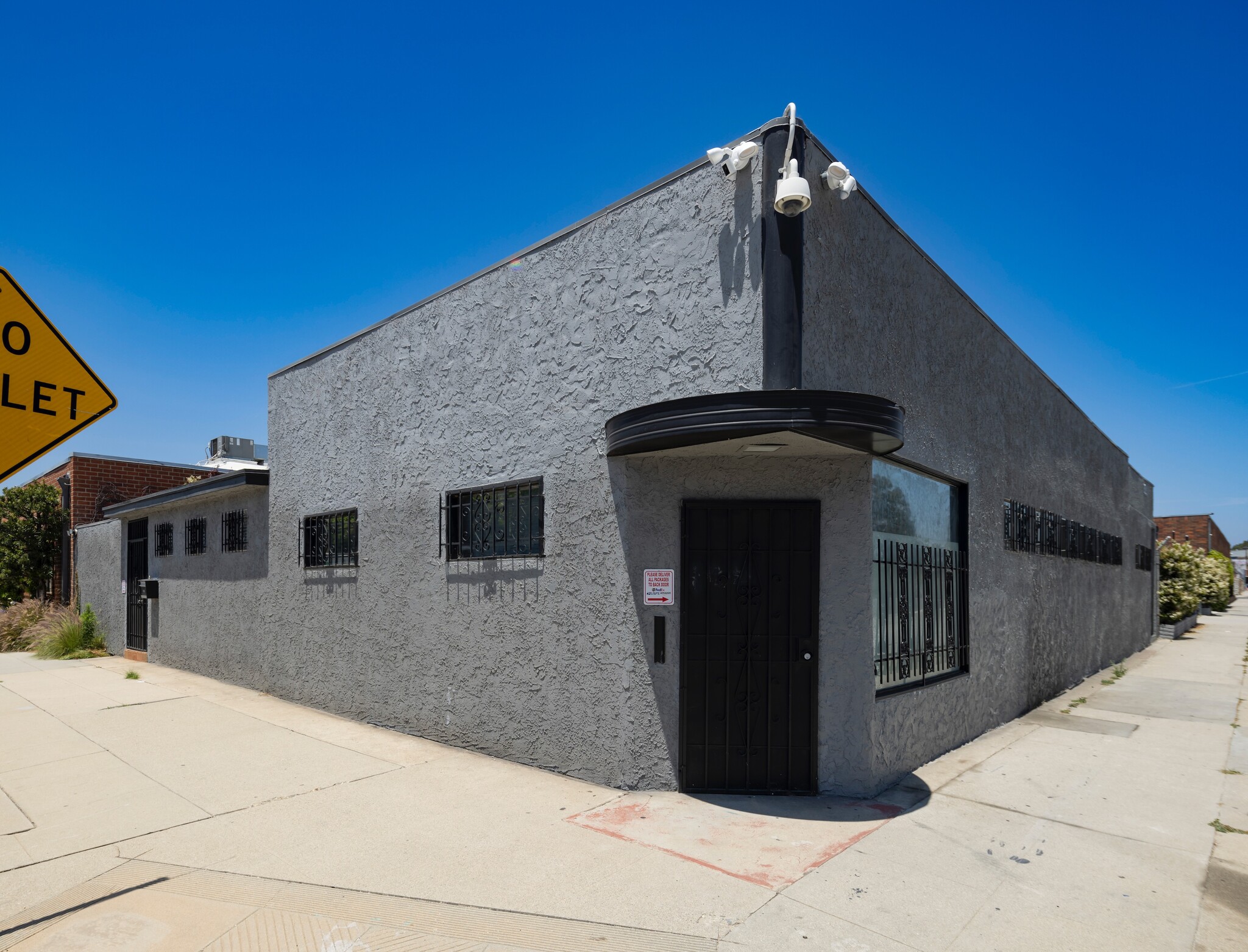 1673 9th St, Santa Monica, CA for sale Building Photo- Image 1 of 1