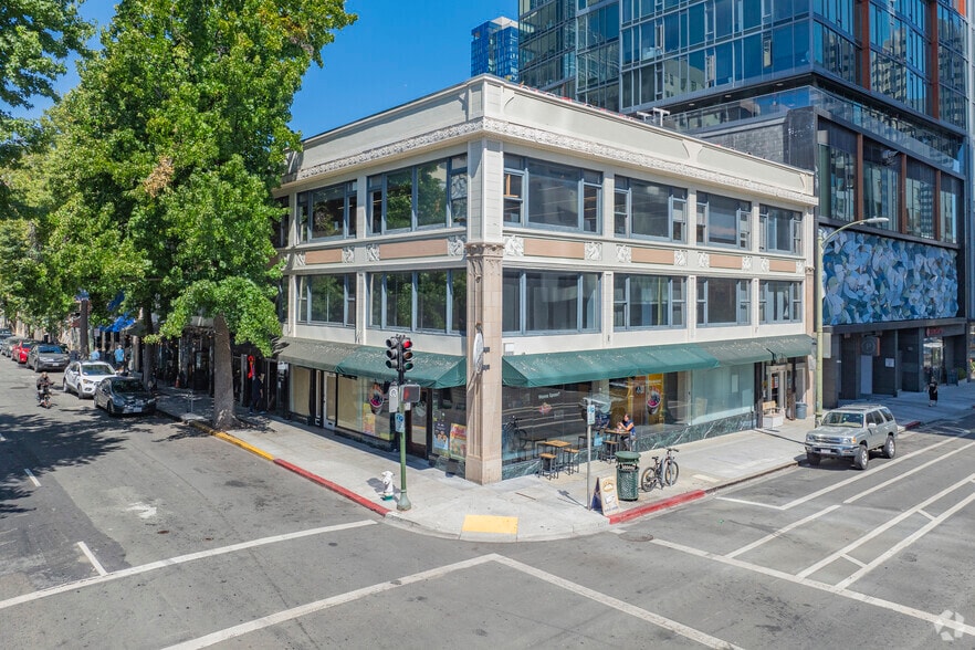 360-362 17th St, Oakland, CA for lease - Primary Photo - Image 1 of 5