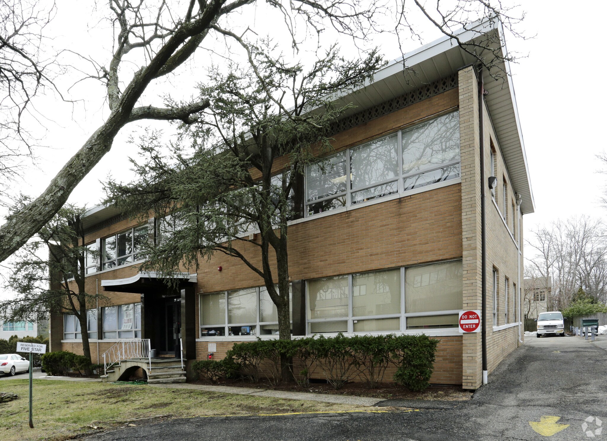 616 Palisade Ave, Englewood Cliffs, NJ for sale Primary Photo- Image 1 of 1