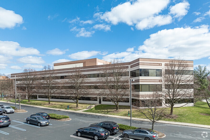 202 Carnegie Ctr, Princeton, NJ for sale - Primary Photo - Image 1 of 1