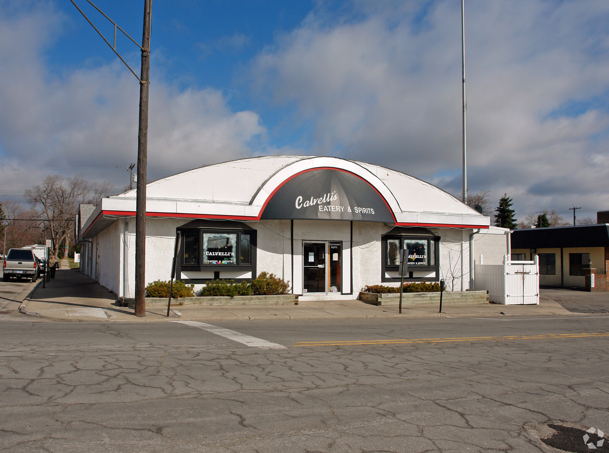 44 W Park St, Lapeer, MI for sale Primary Photo- Image 1 of 3