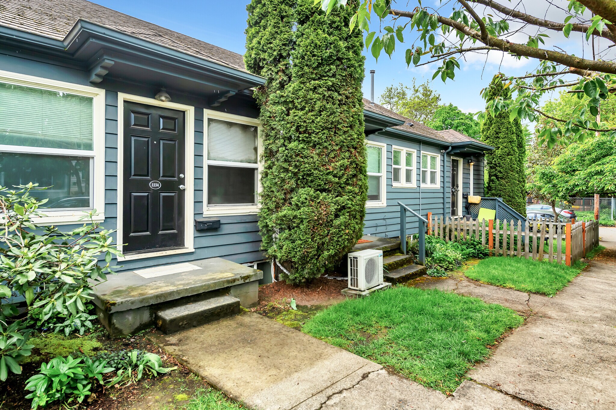 1232-1240 N Wygant St, Portland, OR for sale Building Photo- Image 1 of 1