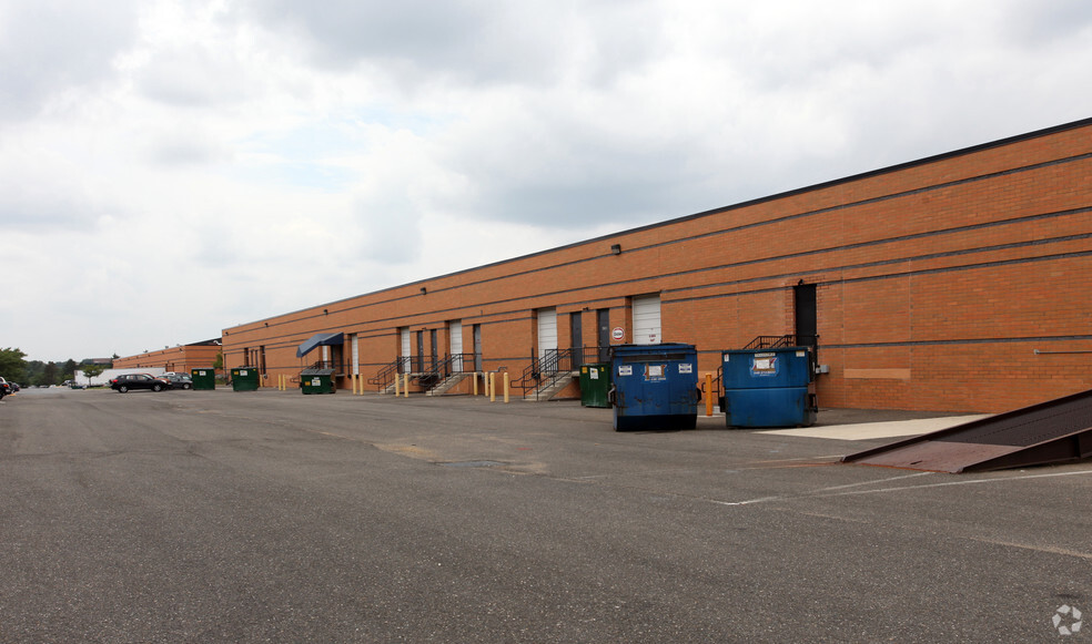 4230 Forbes Blvd, Lanham, MD for lease - Building Photo - Image 3 of 5