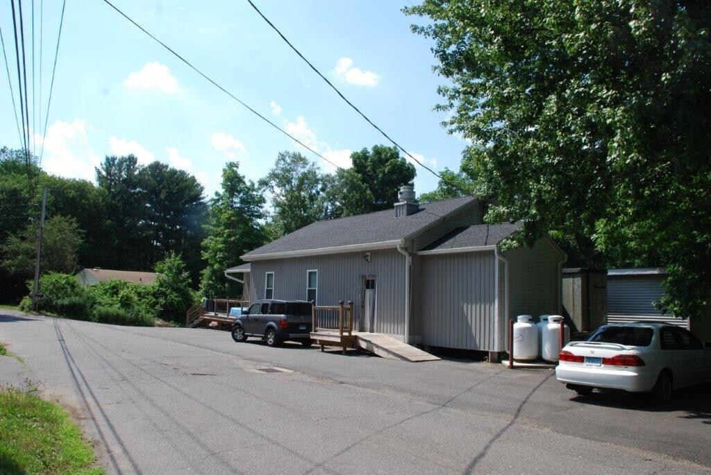 65 Garthwait Rd, Wolcott, CT for sale Building Photo- Image 1 of 1