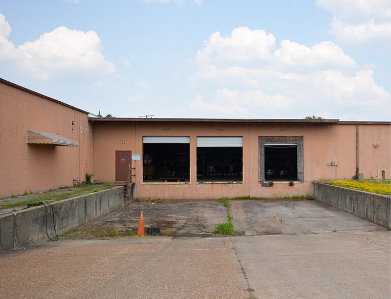 1421 Falls Blvd N, Wynne, AR for sale - Building Photo - Image 3 of 9