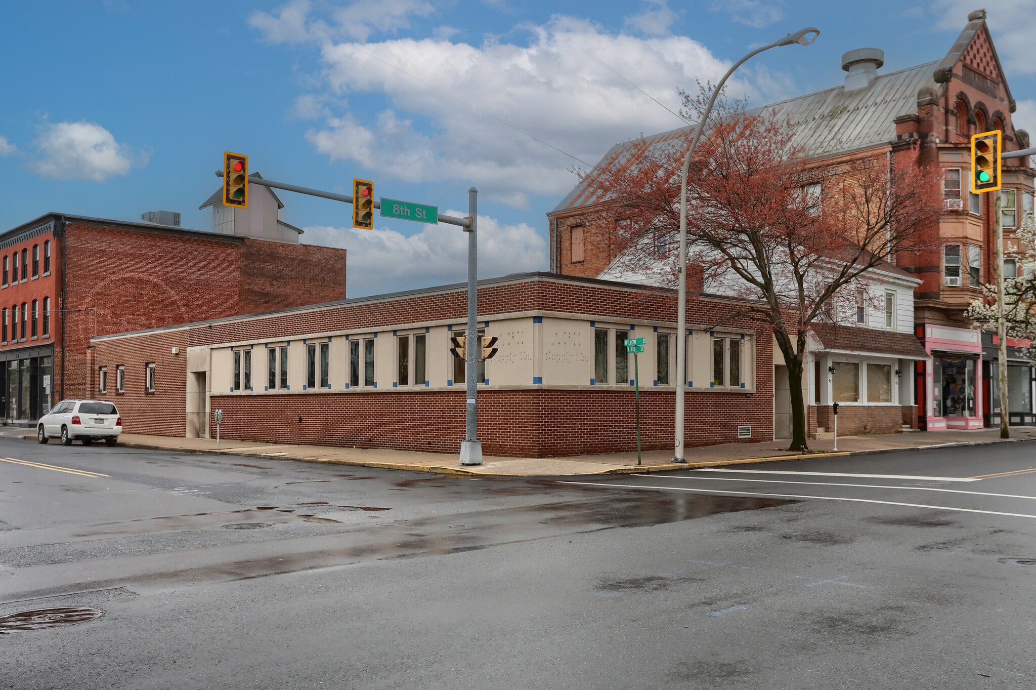 44 N 8th St, Lebanon, PA for lease Building Photo- Image 1 of 29