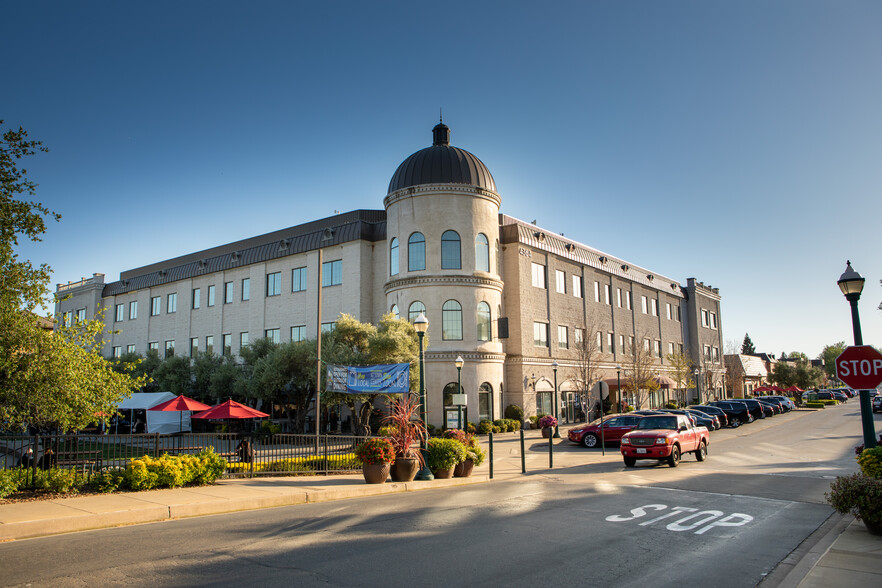 4315-4363 Town Center Blvd, El Dorado Hills, CA for lease - Building Photo - Image 1 of 128