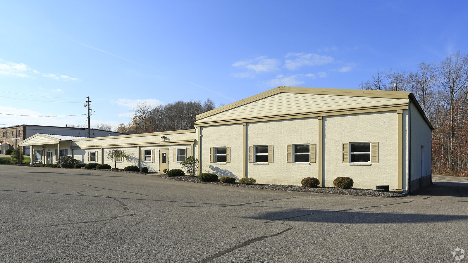 12304 Kinsman Rd, Newbury, OH 44065