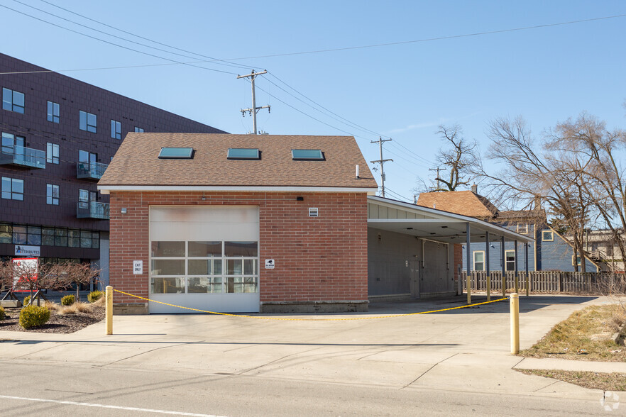 755 Michigan St, Grand Rapids, MI for sale - Building Photo - Image 2 of 3