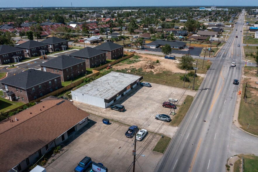 310 N 13th St, Rogers, AR for sale - Building Photo - Image 2 of 5