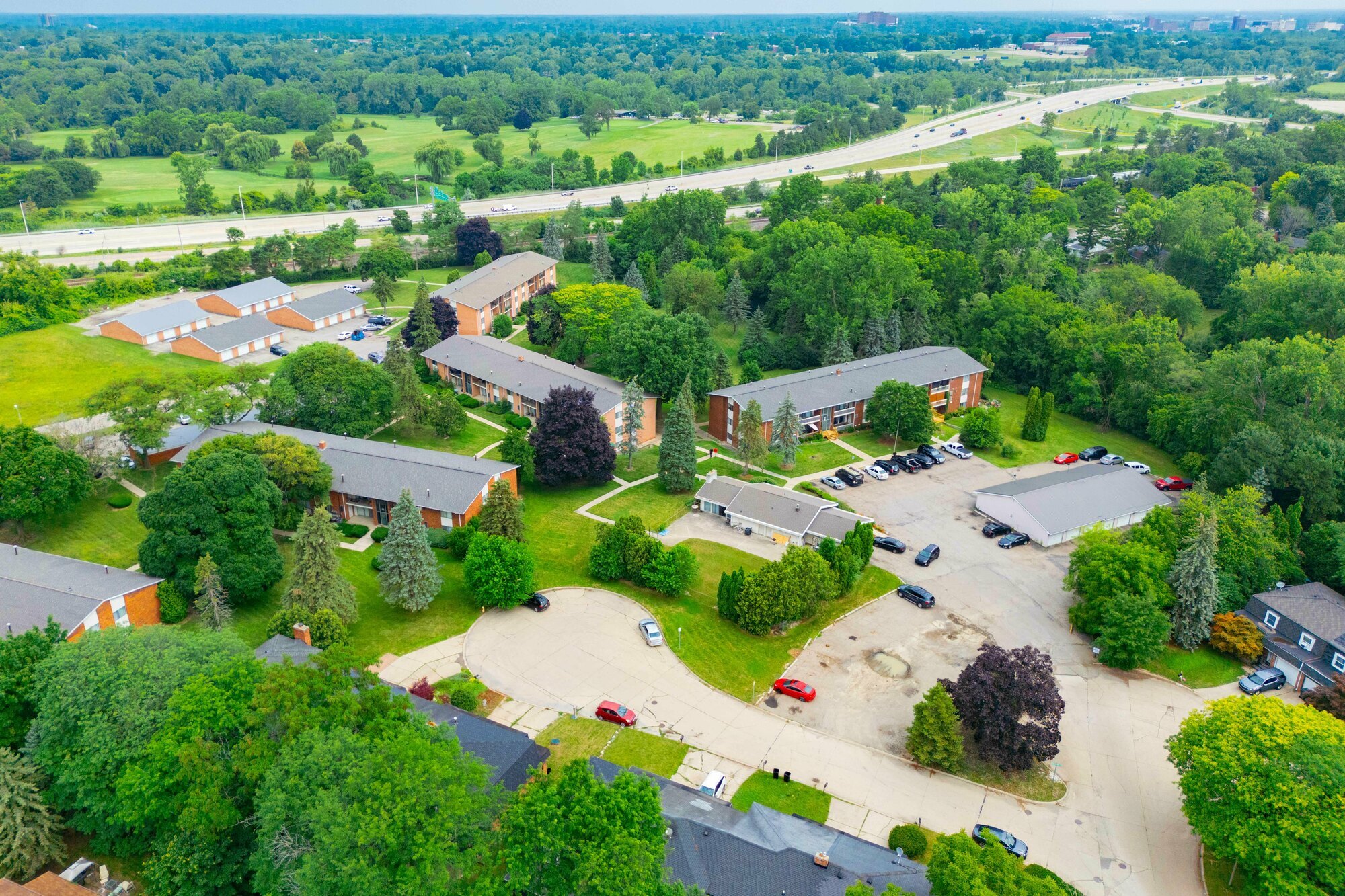 3651 Balfour Ct, Flint, MI for sale Building Photo- Image 1 of 50