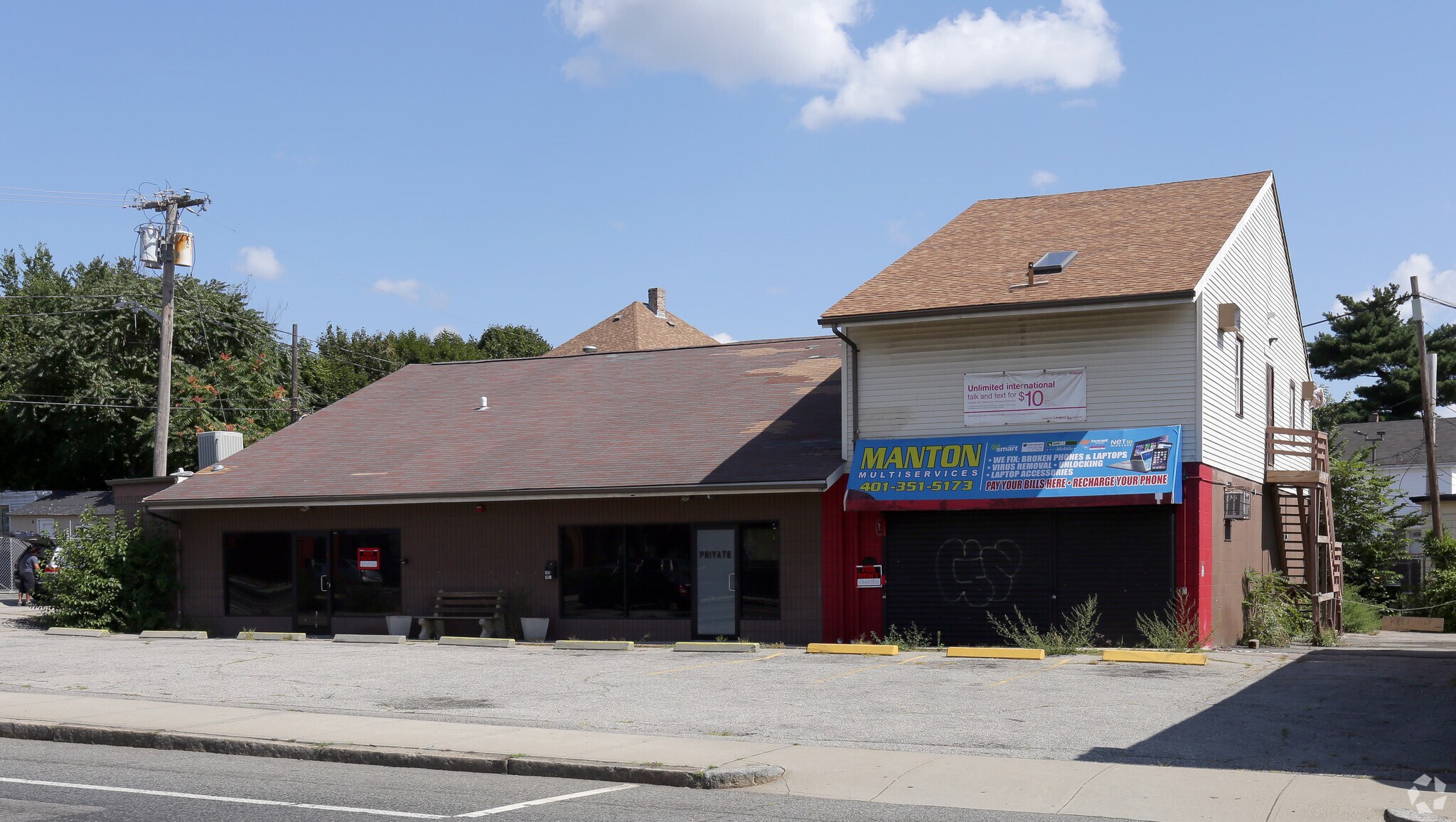 103-105 Manton Ave, Providence, RI for sale Primary Photo- Image 1 of 1