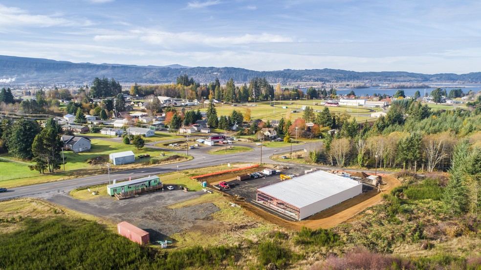 4 N Jacobson Rd, Cathlamet, WA for sale - Building Photo - Image 1 of 1