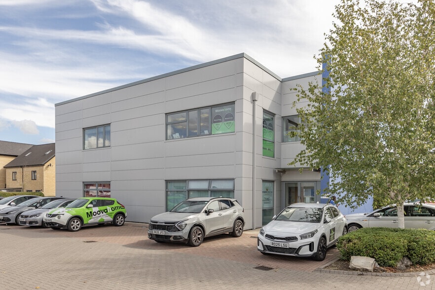 Kelvin Rd, Swindon for lease - Building Photo - Image 3 of 3