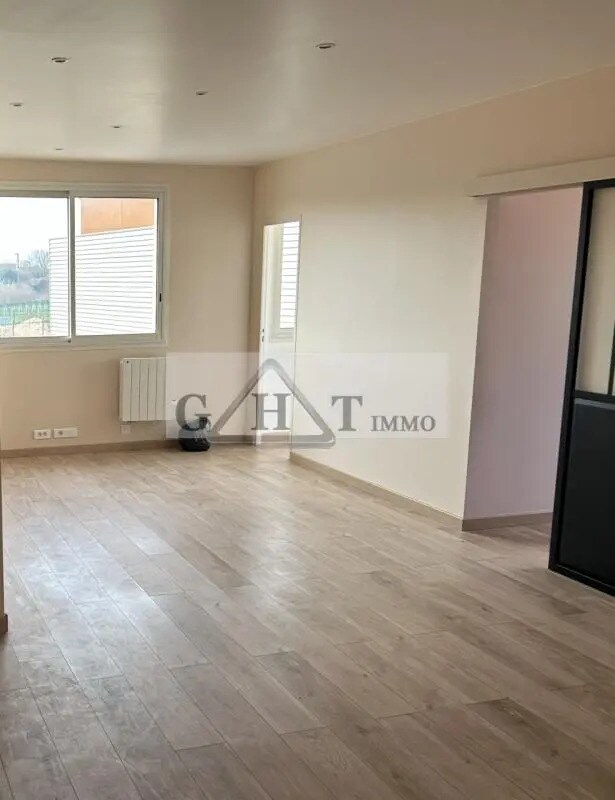 Industrial in Deuil-la-Barre for lease Interior Photo- Image 1 of 5