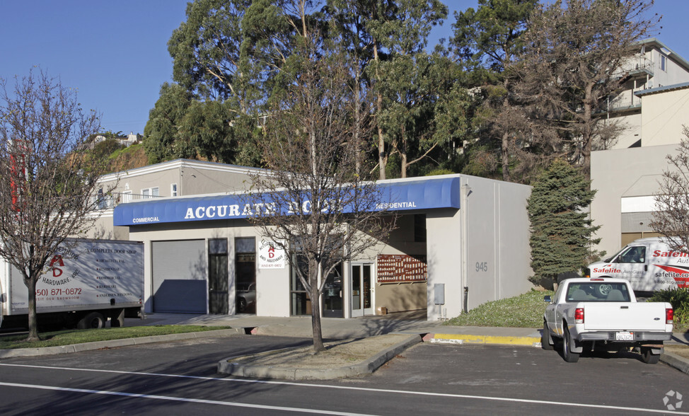 943-945 Airport Blvd, South San Francisco, CA for sale - Building Photo - Image 1 of 4