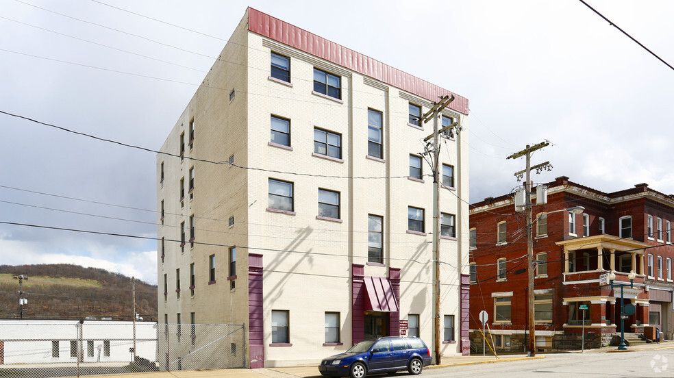 700 Mckean Ave, Donora, PA for sale - Building Photo - Image 3 of 17