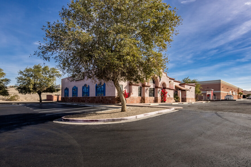 150 Swanson Ave, Lake Havasu City, AZ for lease - Building Photo - Image 2 of 59