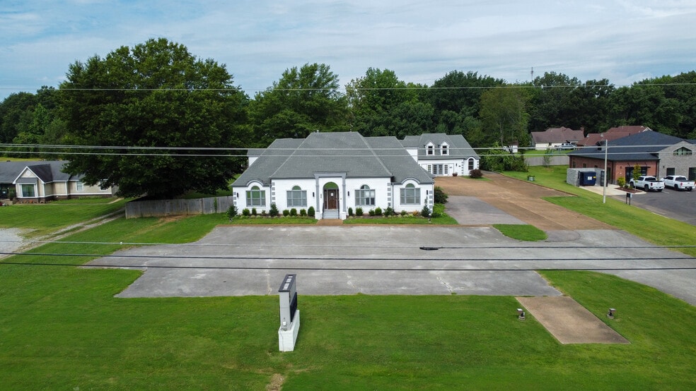 5185 Getwell Rd, Southaven, MS for sale - Building Photo - Image 2 of 9