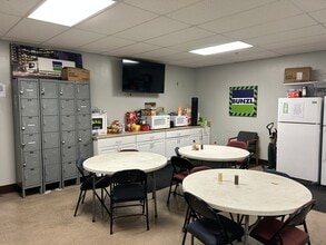 6400 Augusta Rd, Greenville, SC for lease Interior Photo- Image 2 of 3