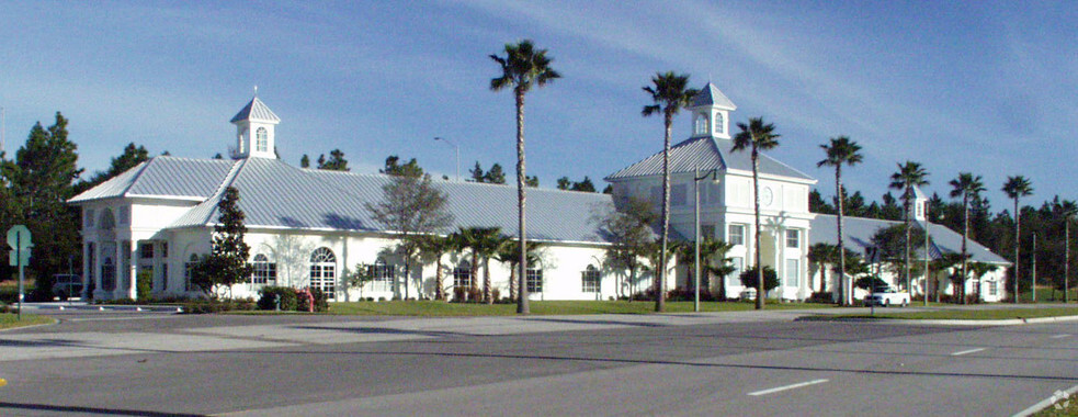 950 Celebration Blvd, Celebration, FL for lease - Primary Photo - Image 1 of 5