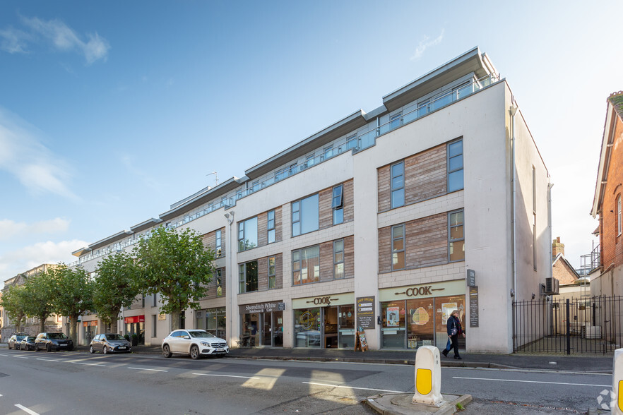 Corporation St, Taunton for lease - Primary Photo - Image 1 of 2