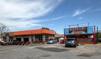 More details for 1000 N Alexander Dr, Baytown, TX - Retail for Sale