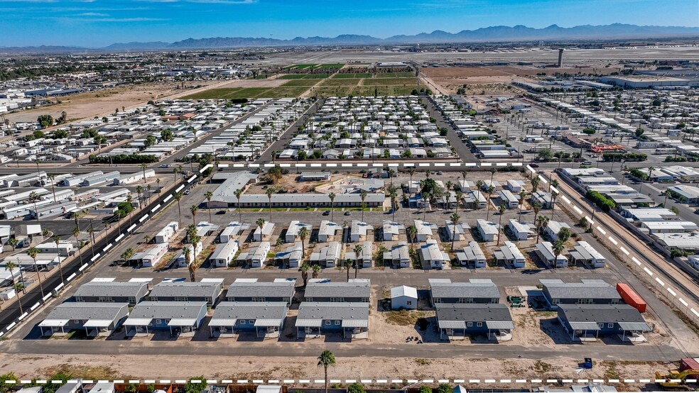 3500 S 4th Ave, Yuma, AZ for sale - Building Photo - Image 2 of 31