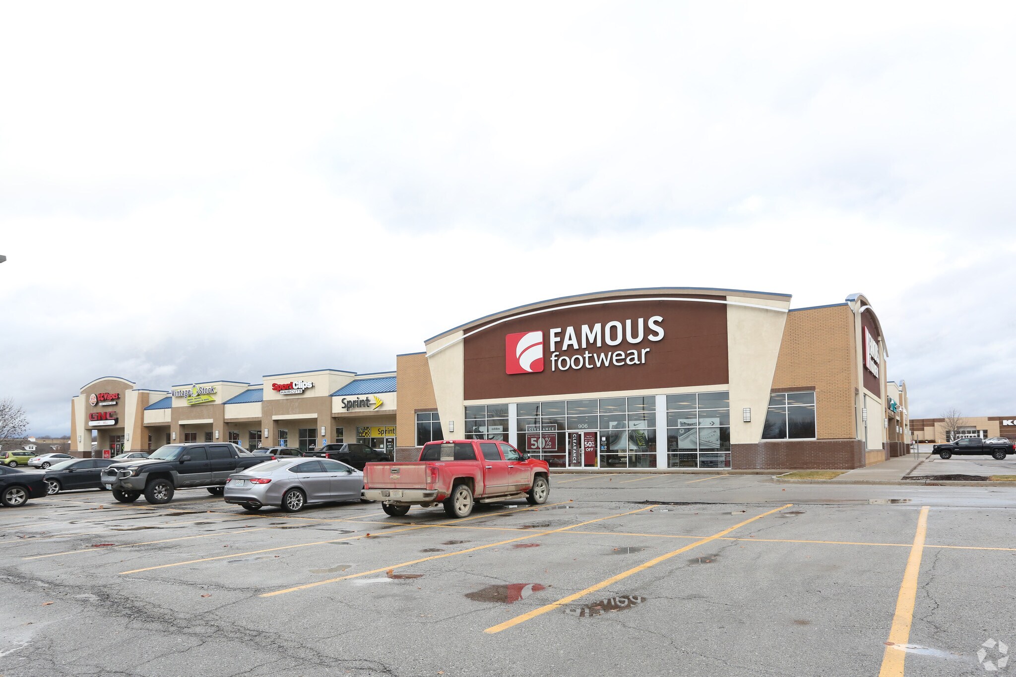 900-910 E North Ave, Belton, MO for sale Primary Photo- Image 1 of 8