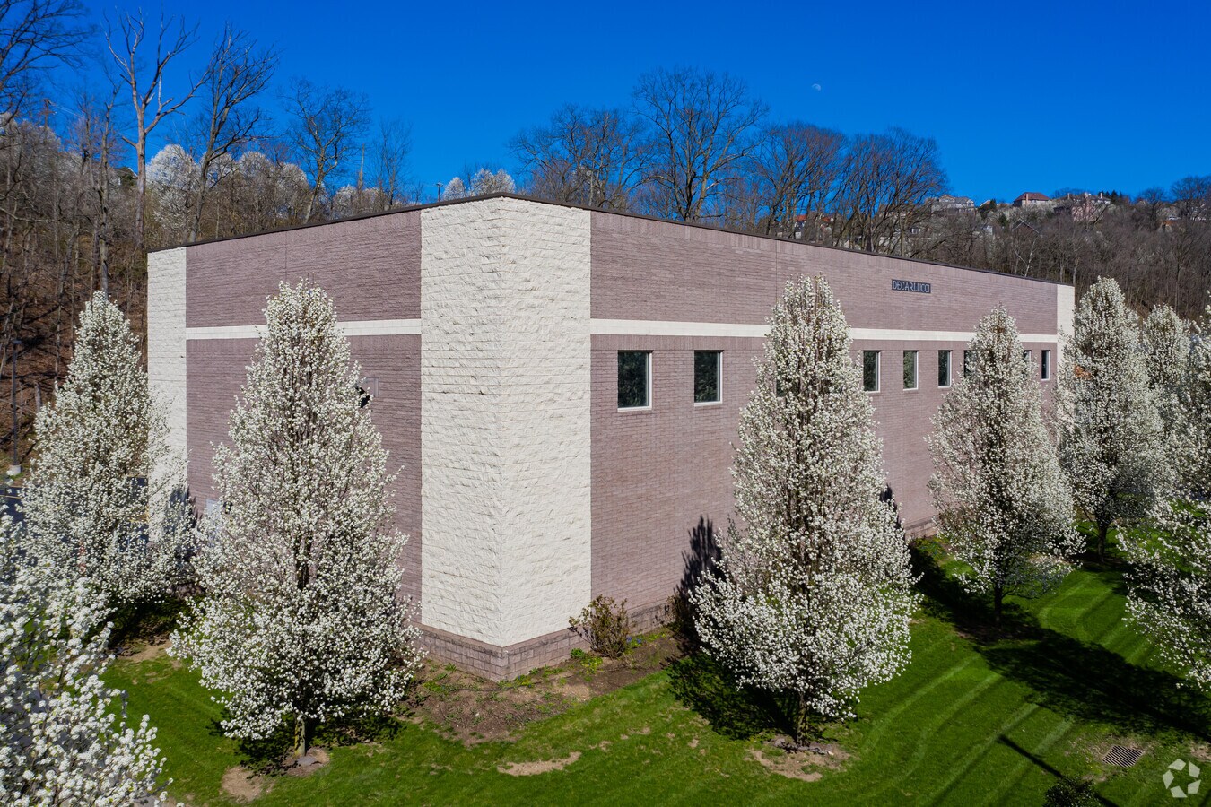 1387 Mclaughlin Run Rd, Pittsburgh, PA 15241