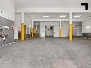 156 Cowper St, Footscray for lease Interior Photo- Image 2 of 3